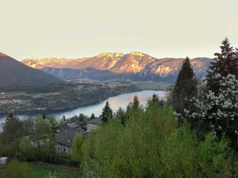 B&B Alba Sul Lago Pergine Valsugana Ngoại thất bức ảnh